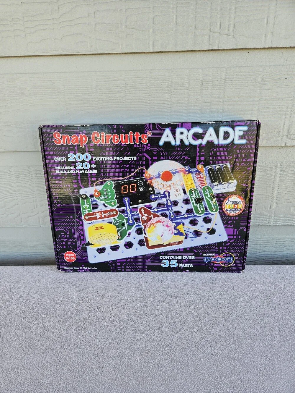 Elenco Snap Circuits Arcade Electronics Kit SCA-200 Ages 8-108 STEM Science